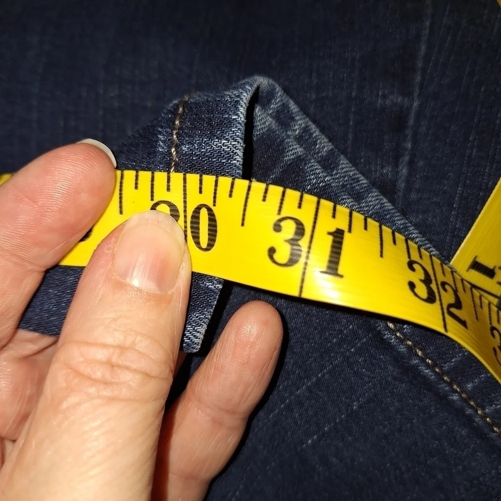 Lee Classic Fit Straight Leg Blue Jeans